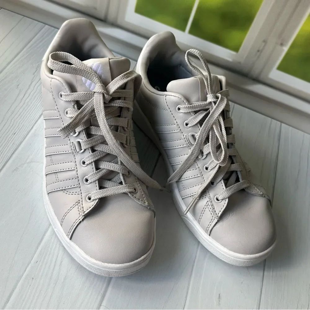 K-Swiss Grey White Leather  Sneakers Sz 8